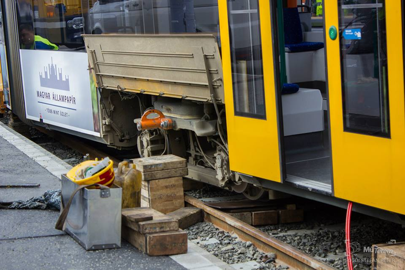 Illustration for article titled The World's Longest Tram Got A Bit Shorter After This Crash